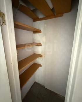 2-к квартира, вторичка, 43м2, 5/5 этаж