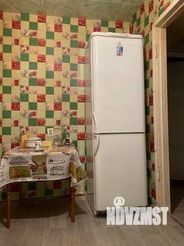 2-к квартира, вторичка, 42м2, 1/9 этаж