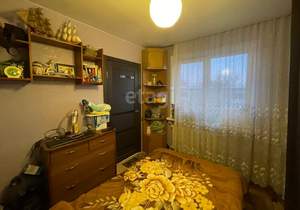 4-к квартира, вторичка, 61м2, 5/5 этаж