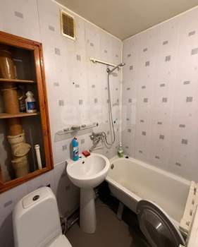 2-к квартира, вторичка, 43м2, 5/5 этаж