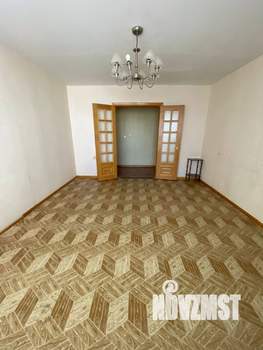 3-к квартира, вторичка, 62м2, 4/10 этаж