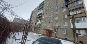 3-к квартира, вторичка, 64м2, 1/9 этаж