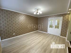 4-к квартира, вторичка, 76м2, 8/9 этаж