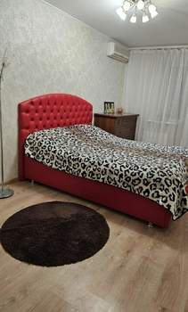 3-к квартира, вторичка, 82м2, 1/10 этаж