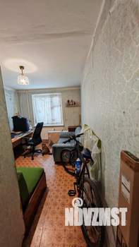 2-к квартира, вторичка, 49м2, 1/10 этаж