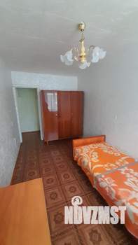 2-к квартира, вторичка, 42м2, 1/5 этаж