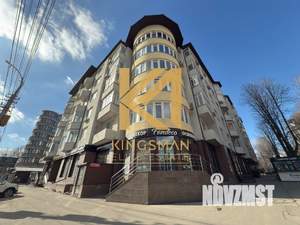 4-к квартира, вторичка, 142м2, 3/7 этаж
