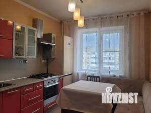 3-к квартира, вторичка, 63м2, 8/10 этаж