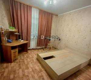 2-к квартира, вторичка, 53м2, 9/10 этаж