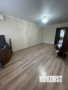 2-к квартира, вторичка, 63м2, 10/10 этаж