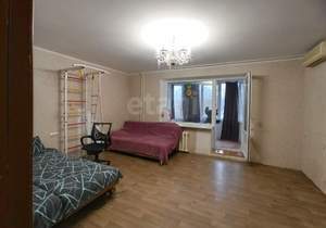 3-к квартира, вторичка, 82м2, 4/10 этаж