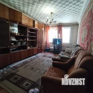 2-к квартира, вторичка, 44м2, 1/5 этаж