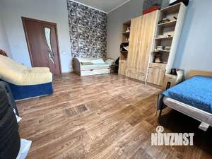 4-к квартира, вторичка, 106м2, 3/3 этаж