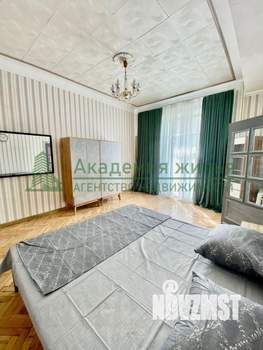 2-к квартира, вторичка, 68м2, 4/4 этаж