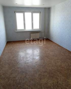 3-к квартира, вторичка, 80м2, 10/10 этаж