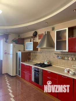 3-к квартира, вторичка, 141м2, 3/10 этаж