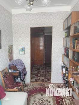 2-к квартира, вторичка, 64м2, 3/4 этаж