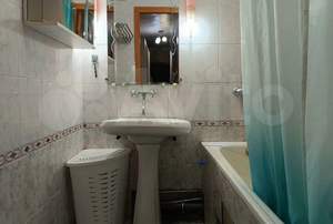 3-к квартира, вторичка, 63м2, 9/10 этаж