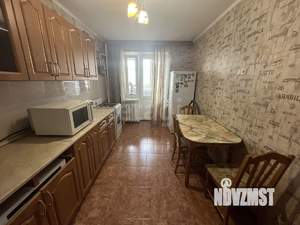 2-к квартира, вторичка, 61м2, 6/10 этаж