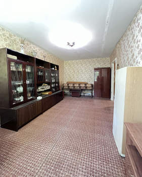 2-к квартира, вторичка, 42м2, 4/5 этаж