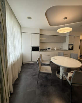 2-к квартира, вторичка, 98м2, 10/10 этаж