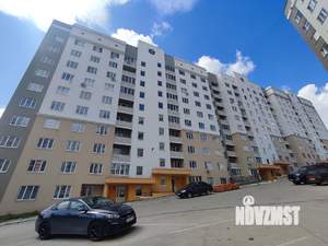 2-к квартира, вторичка, 62м2, 1/10 этаж