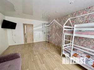 2-к квартира, вторичка, 70м2, 1/5 этаж