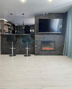 2-к квартира, вторичка, 58м2, 10/10 этаж