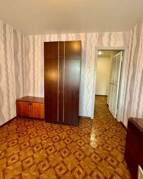 3-к квартира, вторичка, 63м2, 6/10 этаж
