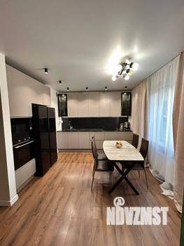 3-к квартира, вторичка, 93м2, 1/27 этаж