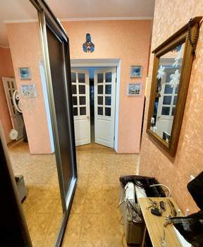 3-к квартира, вторичка, 78м2, 1/4 этаж