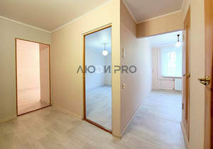 3-к квартира, вторичка, 60м2, 1/9 этаж