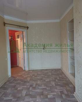 3-к квартира, вторичка, 60м2, 3/5 этаж