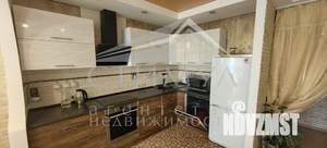 2-к квартира, вторичка, 64м2, 10/18 этаж