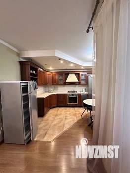 4-к квартира, вторичка, 95м2, 8/10 этаж