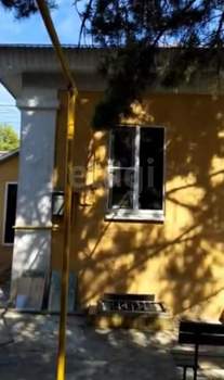 4-к квартира, вторичка, 124м2, 2/1 этаж