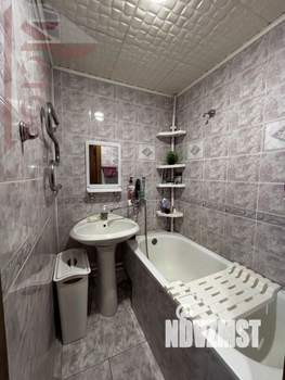 4-к квартира, вторичка, 58м2, 5/5 этаж