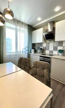 3-к квартира, вторичка, 70м2, 9/14 этаж