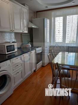 4-к квартира, вторичка, 75м2, 4/9 этаж