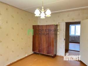 3-к квартира, вторичка, 63м2, 1/9 этаж
