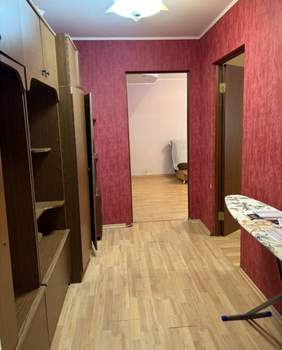 2-к квартира, вторичка, 49м2, 1/10 этаж