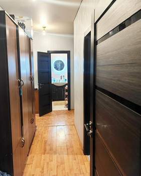 2-к квартира, вторичка, 56м2, 1/10 этаж