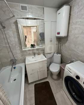 2-к квартира, вторичка, 42м2, 4/5 этаж