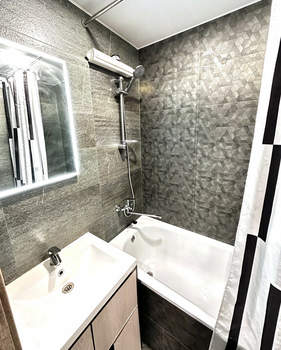 1-к квартира, вторичка, 44м2, 8/10 этаж