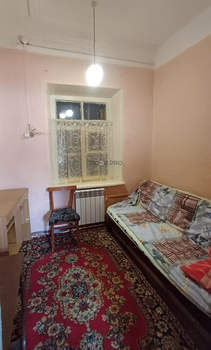 2-к квартира, вторичка, 59м2, 1/1 этаж