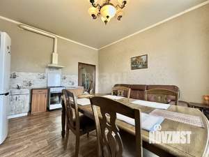 4-к квартира, вторичка, 106м2, 3/3 этаж