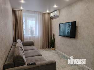 2-к квартира, вторичка, 43м2, 1/10 этаж