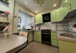 2-к квартира, вторичка, 42м2, 2/5 этаж