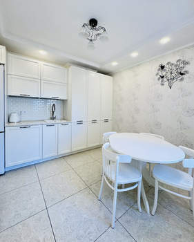 2-к квартира, вторичка, 75м2, 4/10 этаж