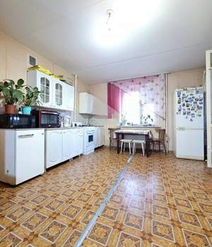 2-к квартира, вторичка, 72м2, 4/10 этаж